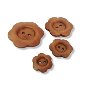 Botones de Madera Color Tostado Flores de Distintos Tamaños