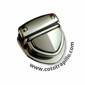 Broche Chapa Triángular