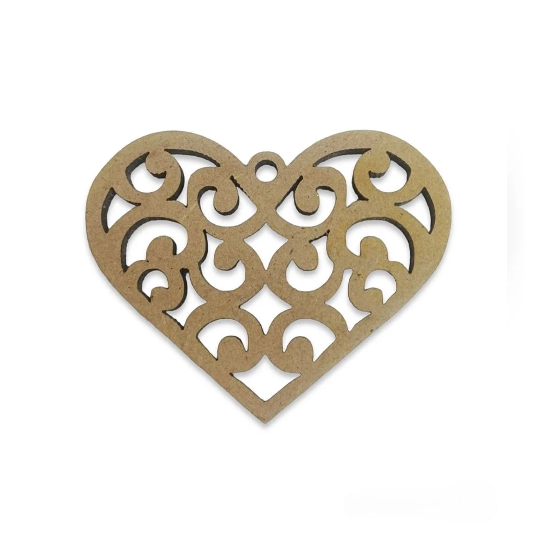 Corazón de Trupán 5x5cm con Agujero para Coser
