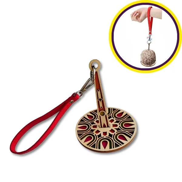 Porta Ovillo Muñeca para Tejedoras