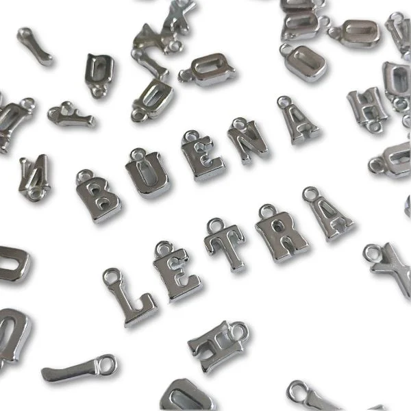 Dijes Letras Plateado
